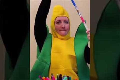 Minute to Win It Halloween Idea #halloweengames #minutetowinit  #corn