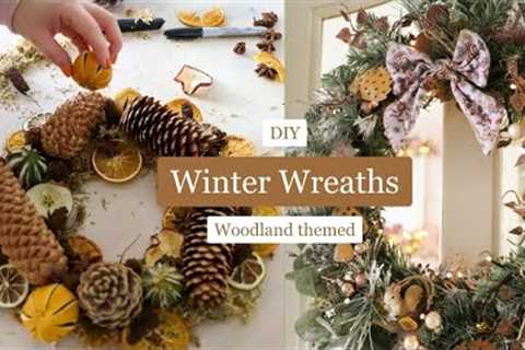 DIY woodland-themed Winter wreath & make a natural mini wreath using cardboard!