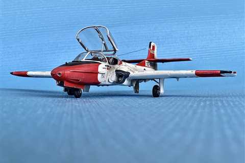 Τ-37Β HAF Revell 1/48