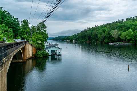 How to Go Bass Fishing in North Carolina: The Complete Guide