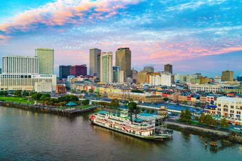 Where To Stay In New Orleans: 8 Best Neighborhoods and Areas