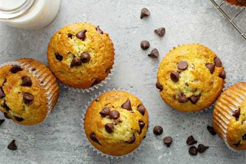 Irresistible Banana Chocolate Chip Muffins