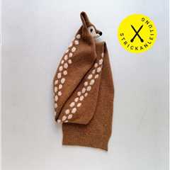 Nina’s Knitted Deer Scarf … You Can Knit One Too!