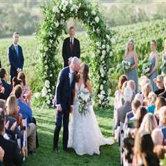Say 'I Do' Among the Vines: Exploring the Vineyards of Dulles, Virginia for Weddings and Parties