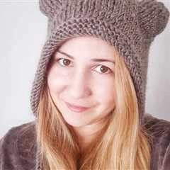Pattern To Knit An Adorable Mama Bear Beanie