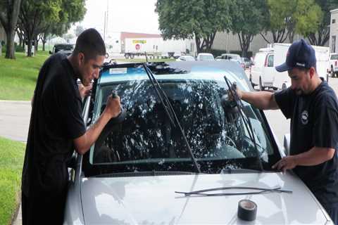 From The Strip To Scenic Drives: How Fixing Your Car Glass Enhances Your Las Vegas Vacation..