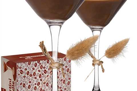 Taruzil Coffee Martini Candles: Unique Soy Wax Gifts for Women & Men