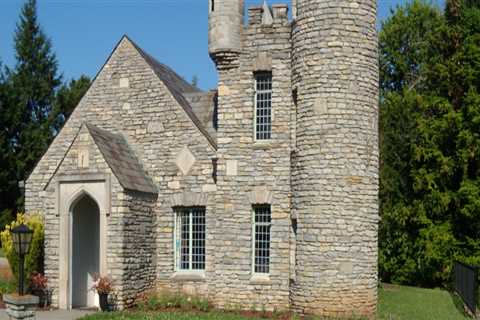 The Best Time to Explore the Gardens in Wilder, Kentucky